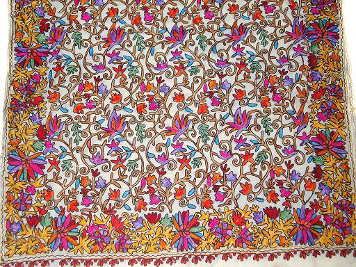 Wholesaler and Exporters of Pashmina Stoles, Designer Stoles, Shawls & Wraps, Stoles and Shawls, Antique Shawls, Screen Print Wool Shawls,