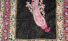 Ganpati Fashions & Girisha Textiles manufacturer and exporters of Wedding Cashmere Shawls, Yoga Cashmere Shawls, Bridal Cashmere Shawls,